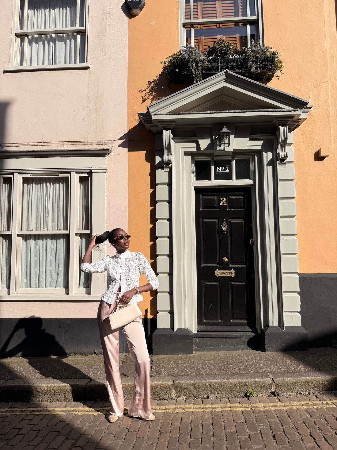 Best Summer Trousers for Tall Women: Linen & Satin Styles with Long Inseams