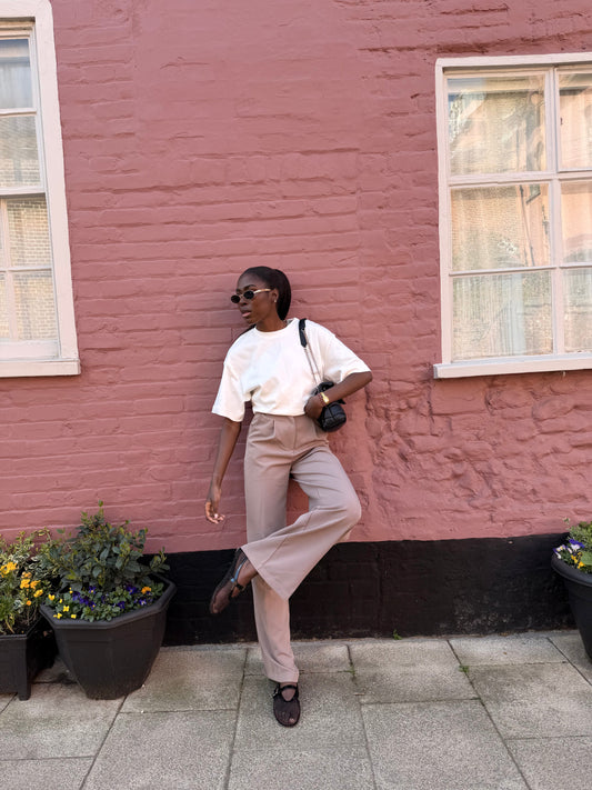 Linen vs Satin Trousers for Tall Women: The Ultimate Summer Style Guide