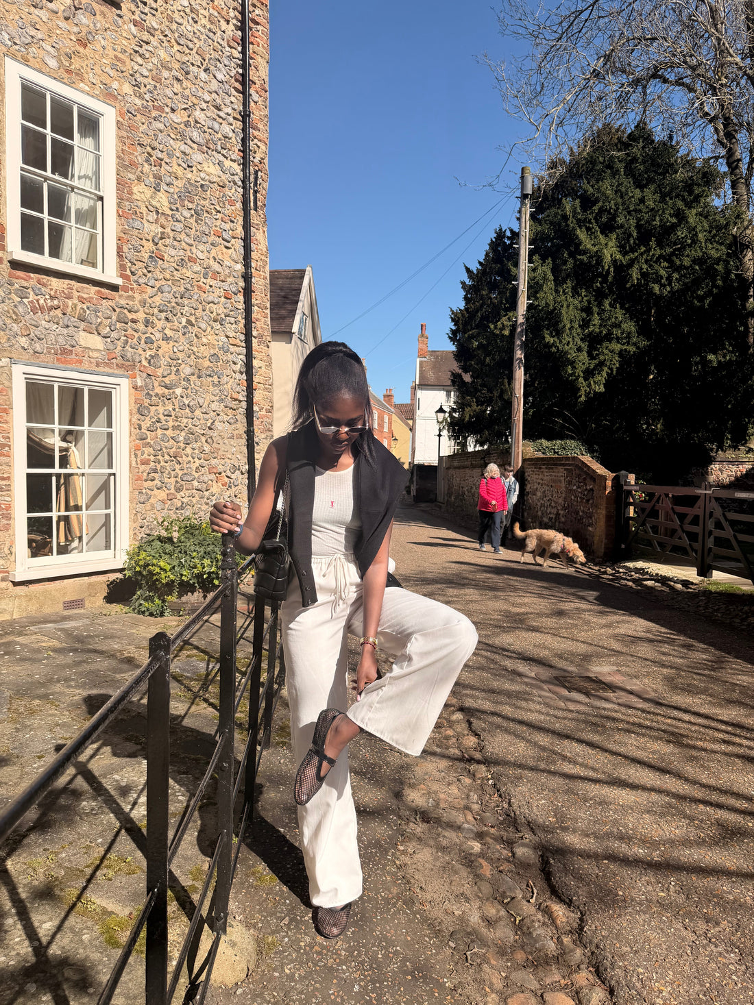 Why Are All clothes Too Short or long? A Tall Woman’s Guide to Finding the Right Inseam