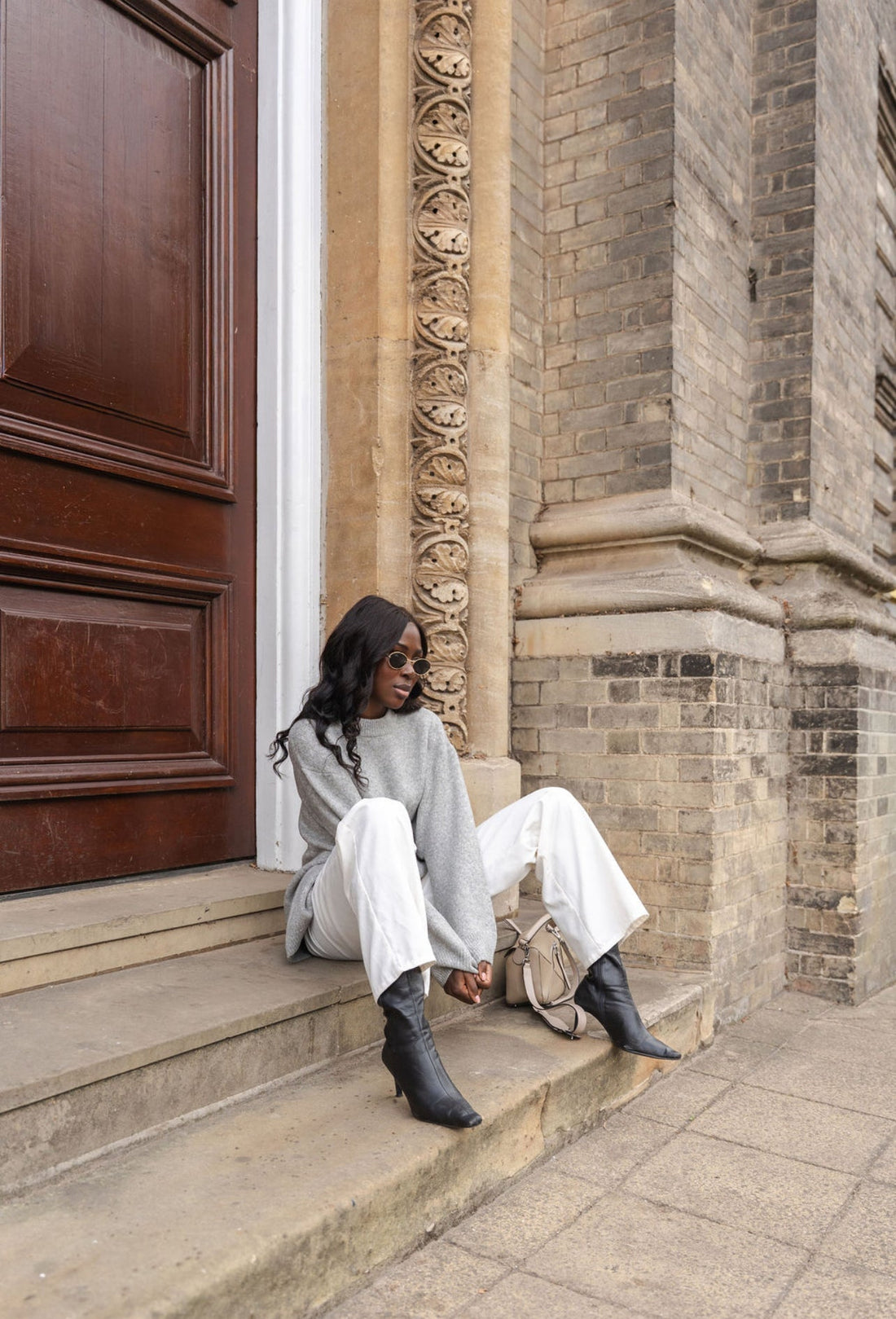 Step Into Comfort and Style with High-Waisted Linen Trousers for Tall Women
